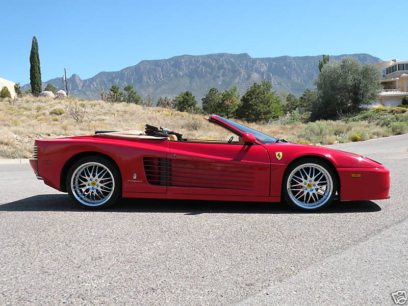 Illustration for article titled Backyard Ferrari Of The Day: Fierrari 512 Testarossa